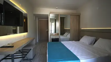 HOTEL PALMEA