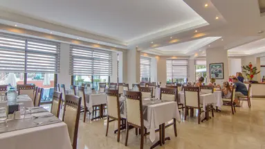 HOTEL PALMEA