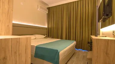 HOTEL PALMEA
