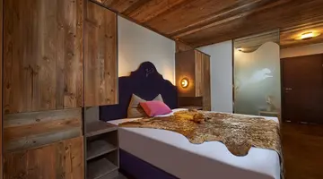 Hotel Panther A