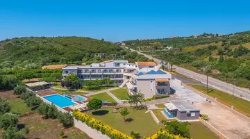 Hotel Paradise Resort
