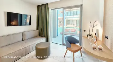 Hotel Paralos Kosta Alimia