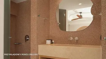 Hotel Paralos Venus Suites
