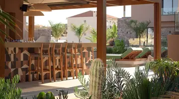 Hotel Paralos Venus Suites
