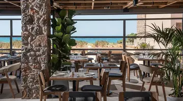 Hotel Paralos Venus Suites