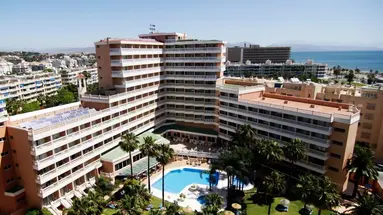 Hotel Parasol by Dorobe