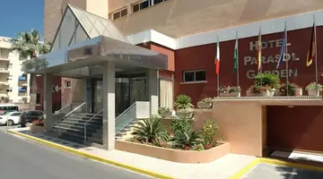 Hotel Parasol by Dorobe