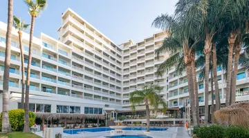 Hotel Parasol by Dorobe