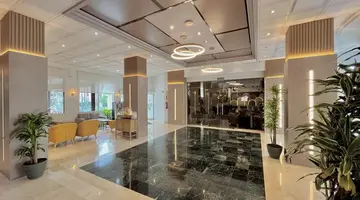 Hotel Parasol by Dorobe
