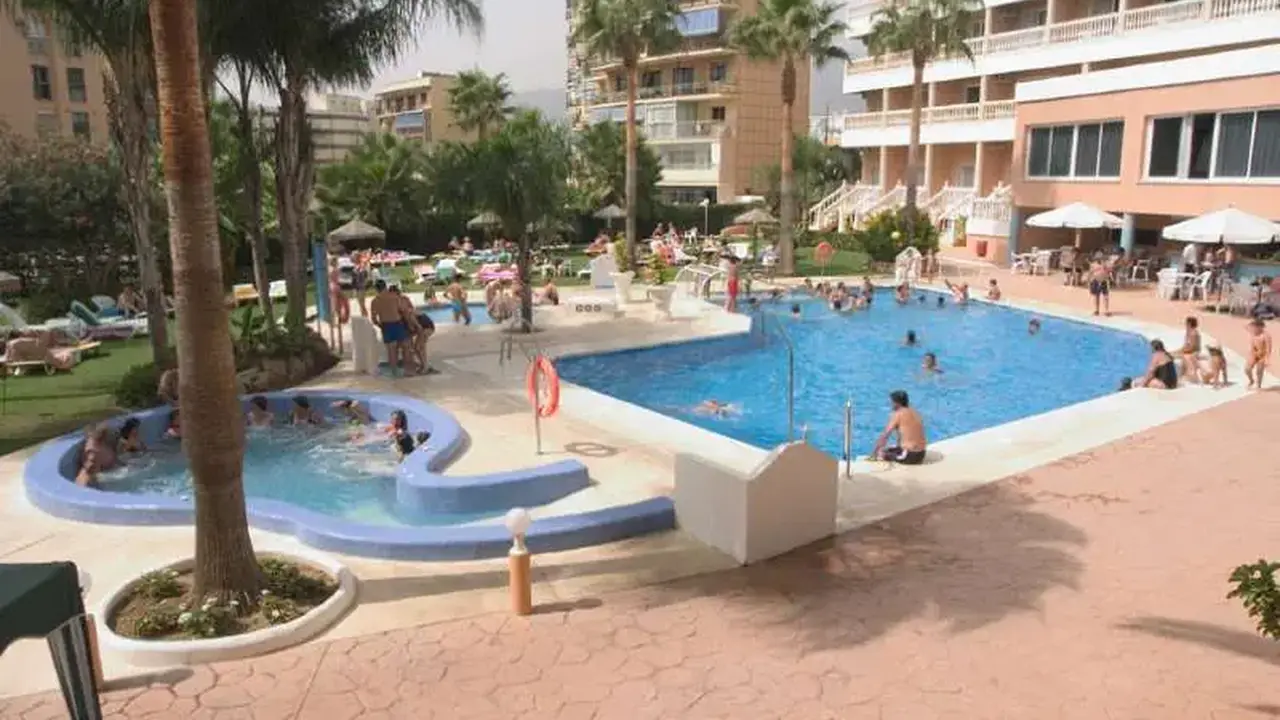 HOTEL PARASOL GARDEN