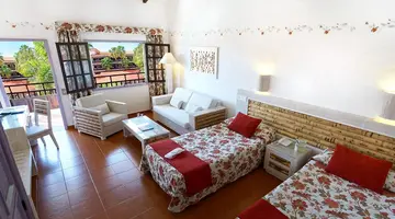 Hotel Parque Tropical