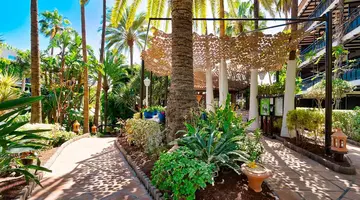 Hotel Parque Tropical