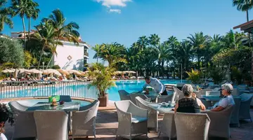 Hotel Parque Tropical