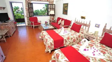 Hotel Parque Tropical