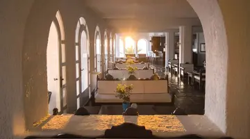 Hotel Peninsula Resort & Spa
