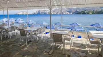 Hotel Peninsula Resort & Spa