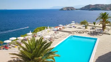 Hotel Peninsula Resort & Spa