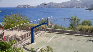Hotel Peninsula Resort & Spa