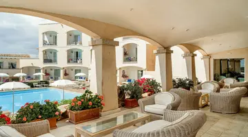 Hotel Petra Bianca