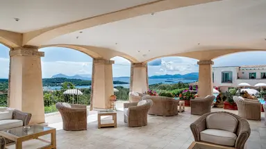Hotel Petra Bianca