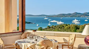 Hotel Petra Bianca