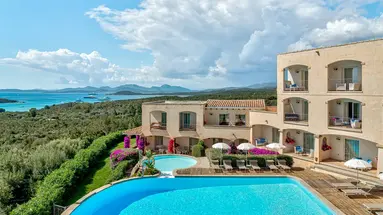 Hotel Petra Bianca