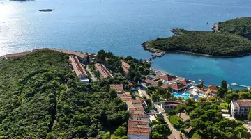 HOTEL PINETA***