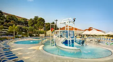 HOTEL PINETA***