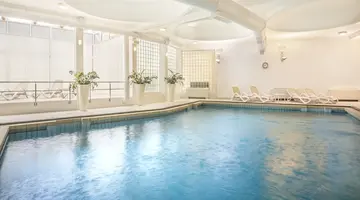 HOTEL PINETA***