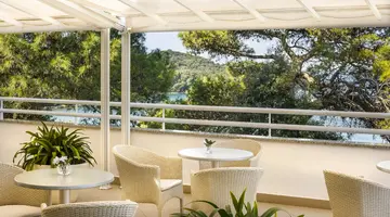 HOTEL PINETA***