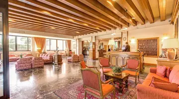 Hotel Pinewood Roma