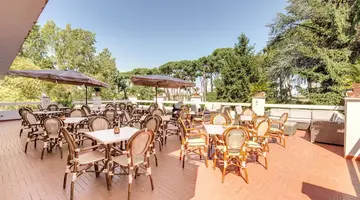 Hotel Pinewood Roma