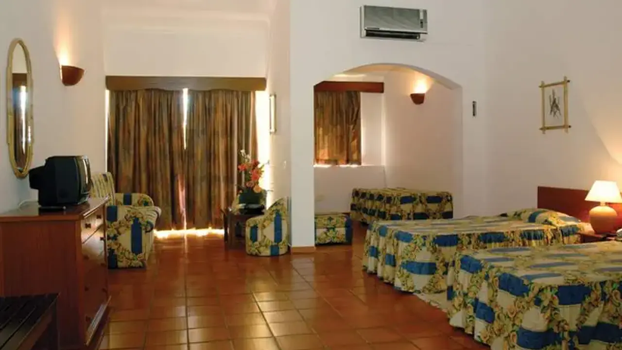 Hotel Pinhal Do Sol