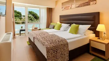 Hotel Pinija