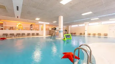 HOTEL PINIJA****