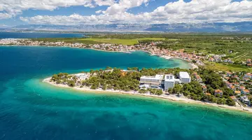 HOTEL PINIJA****