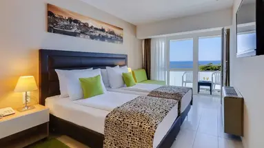 Hotel Pinija