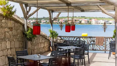 HOTEL PINIJA****