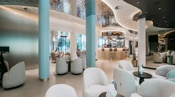 HOTEL PINIJA****