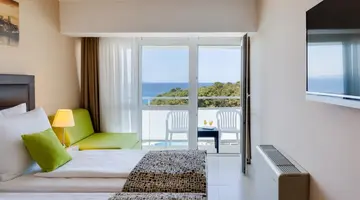 Hotel Pinija
