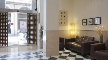 HOTEL PLAKA