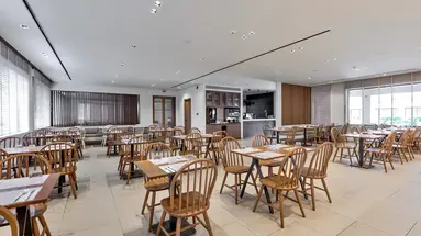 Hotel Planos