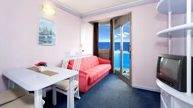 Hotel PLAVI Plava Laguna