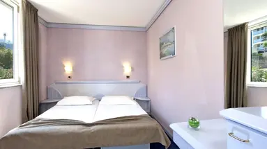 Hotel PLAVI Plava Laguna