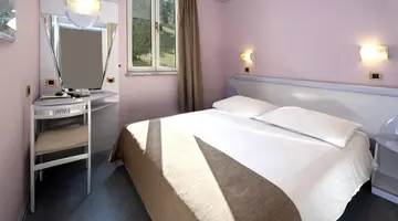 Hotel PLAVI Plava Laguna