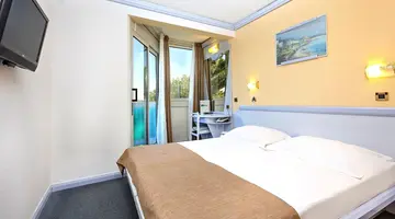 Hotel PLAVI Plava Laguna