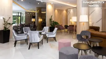 Hotel Plaza Duce