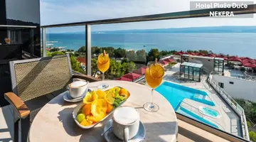 Hotel Plaza Duce