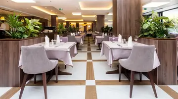 Hotel Plaza Duce