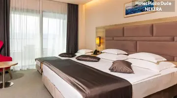 Hotel Plaza Duce